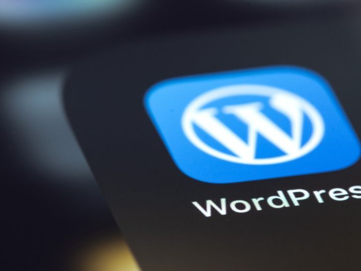 Hundreds of WordPress Sites Are Now Trapping Windows Users With Fake reCAPTCHA